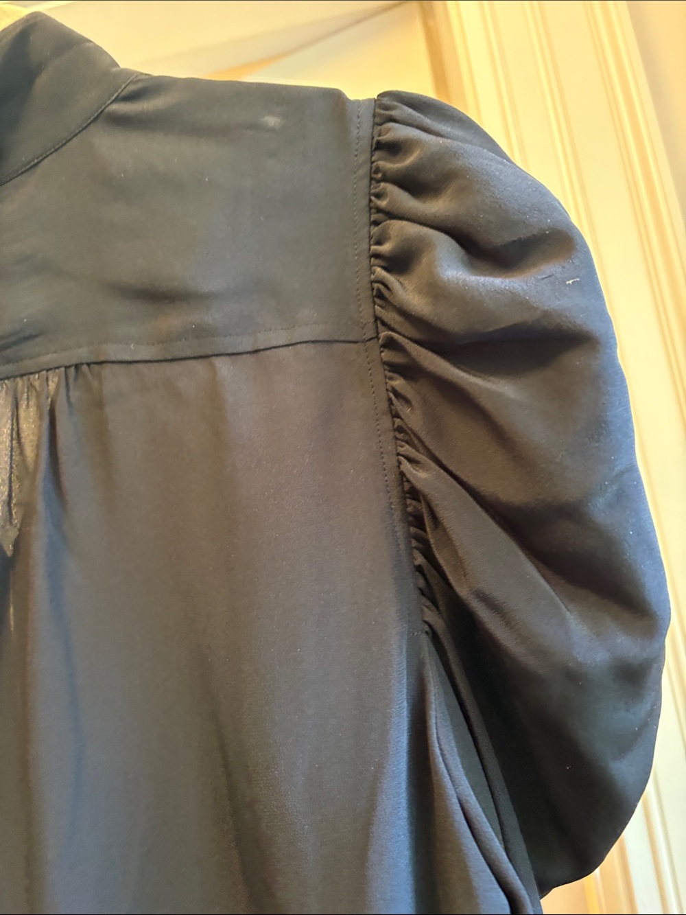Frame Denim Black Puff-Sleeve Button Front Blouse - Picture 4 of 6